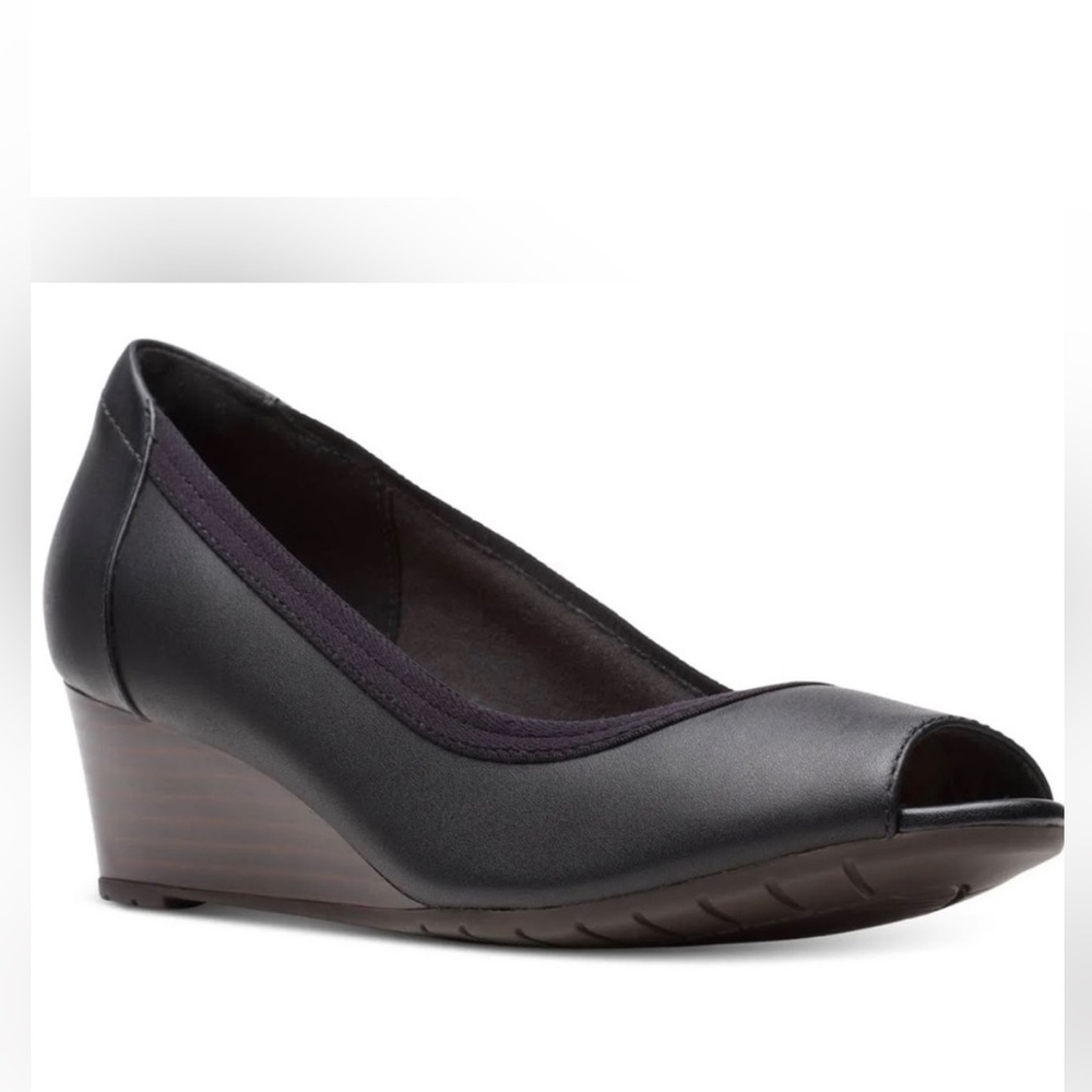 Clarks Mallory Charm Wedge